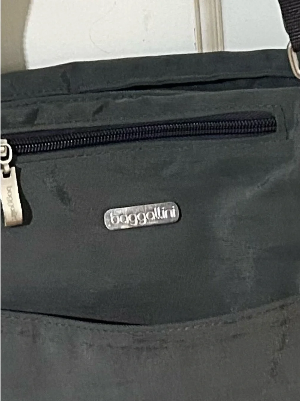 Baggallini Charcoal Gray Laptop Tote Briefcase